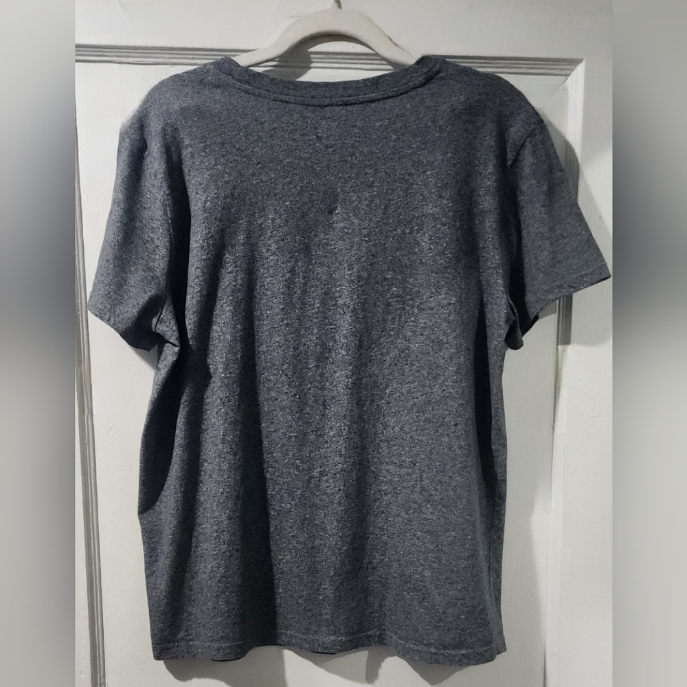 ​✨ Roots Canada Plaid Beaver Logo Graphic Tee - Size L ✨ - Picture 4 of 5
